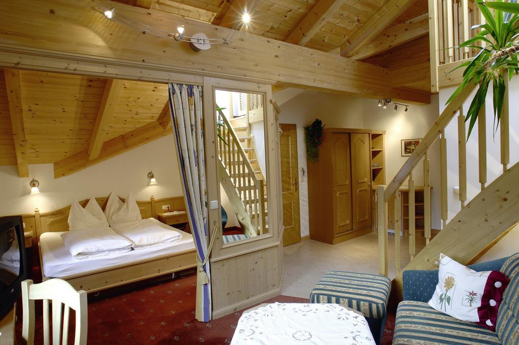 Familienhotel Moos-Alm Lienz Bilik gambar